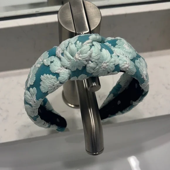 Lele Sadoughi Blue Floral Headband - Picture 2 of 3